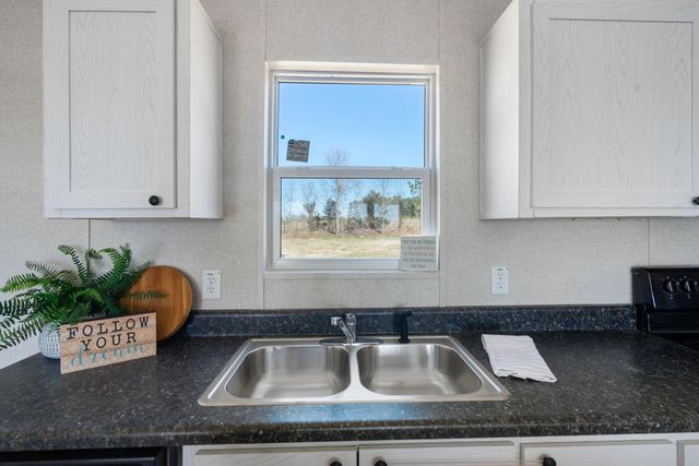 322 Cut Off Road, Orangeburg, SC 29115