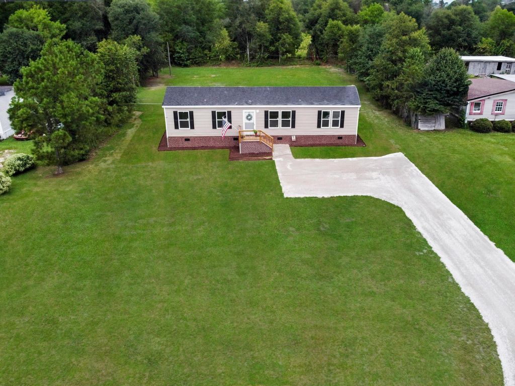 322 Cut Off Road, Orangeburg, SC 29115