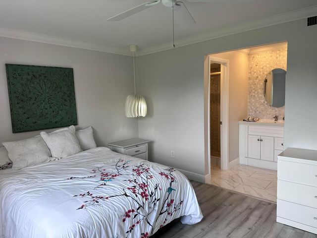 9300 Sunrise Lakes Boulevard 309, Sunrise, FL 33322