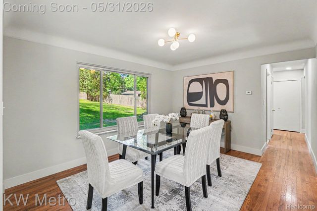 36125 Paddleford Road, Farmington Hills, MI 48331