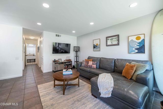 2278 Moss Court, Thousand Oaks, CA 91362