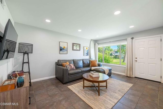 2278 Moss Court, Thousand Oaks, CA 91362