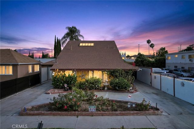 16042 Kittridge, Van Nuys, CA 91406