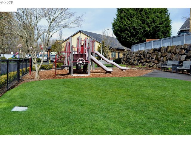 3525 Se 198TH Ave, Camas, WA 98607