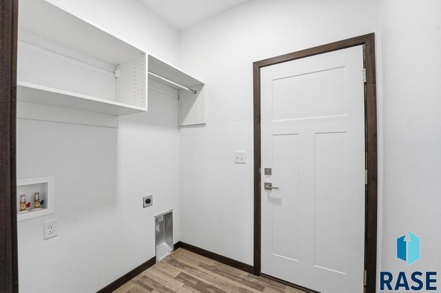 5713 W Cushman St Street, Sioux Falls, SD 57107