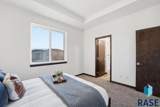 5713 W Cushman St Street, Sioux Falls, SD 57107