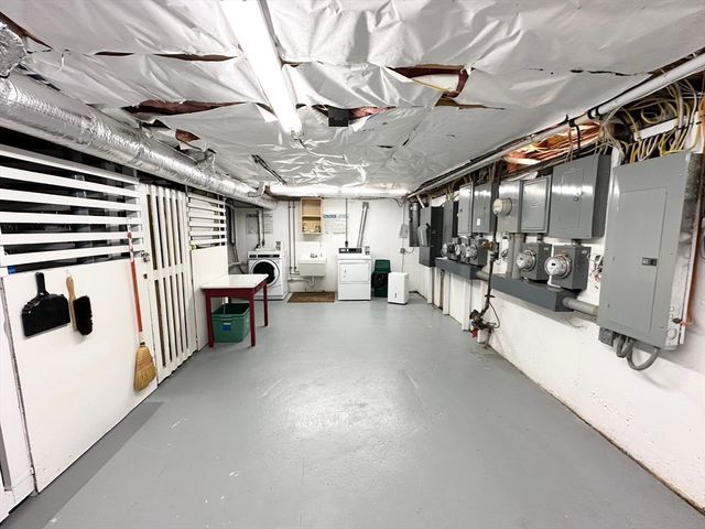 3 Franzone Drive D, Haverhill, MA 01835