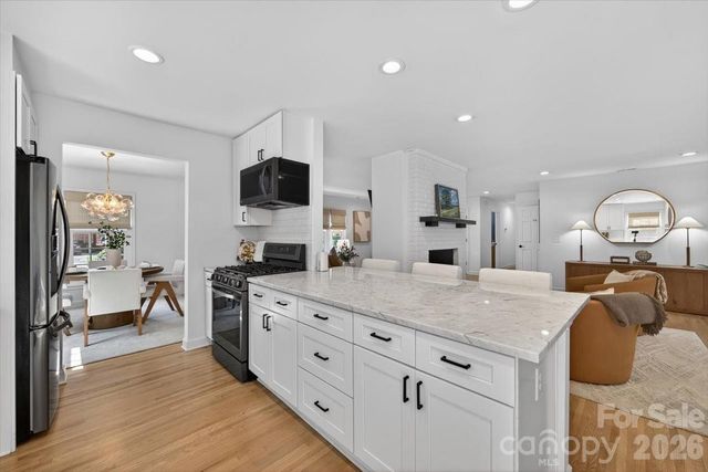 3817 Flowerfield Road, Charlotte, NC 28210