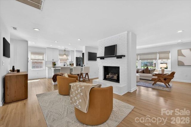 3817 Flowerfield Road, Charlotte, NC 28210