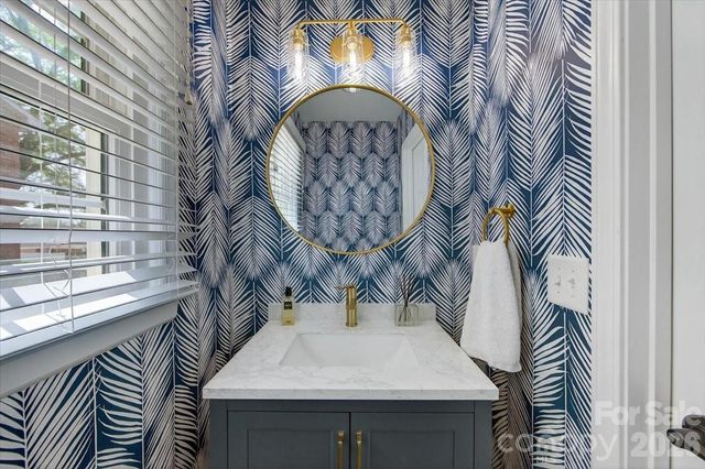 3817 Flowerfield Road, Charlotte, NC 28210