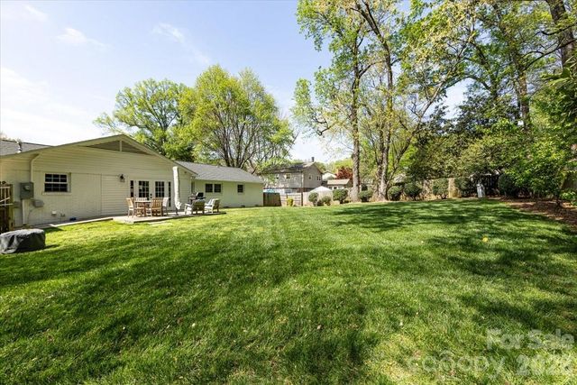 3817 Flowerfield Road, Charlotte, NC 28210