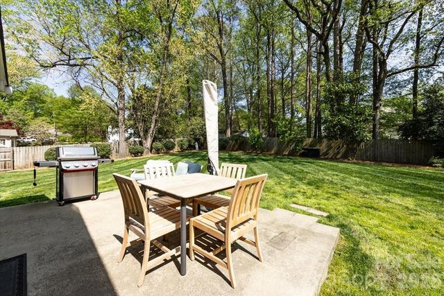 3817 Flowerfield Road, Charlotte, NC 28210