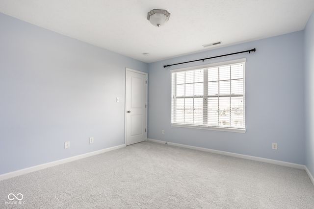 6178 Sugar Maple Drive, Zionsville, IN 46077