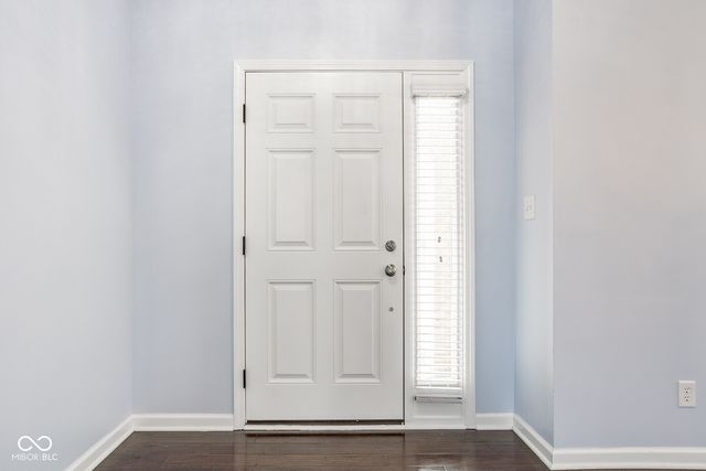 6178 Sugar Maple Drive, Zionsville, IN 46077