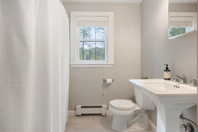 35 Pine St, Sharon, MA 02067