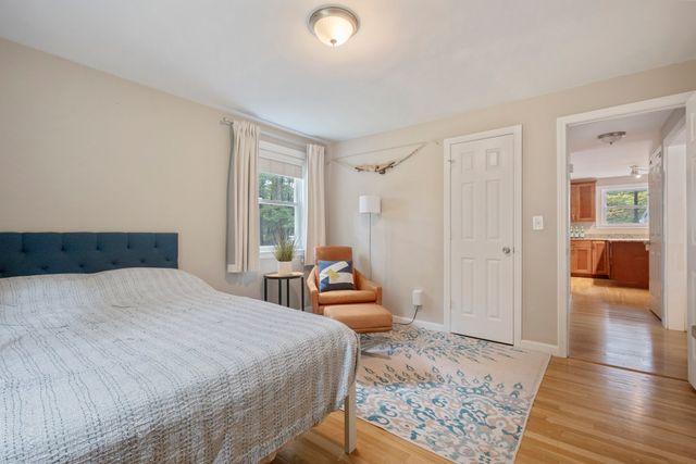 35 Pine St, Sharon, MA 02067