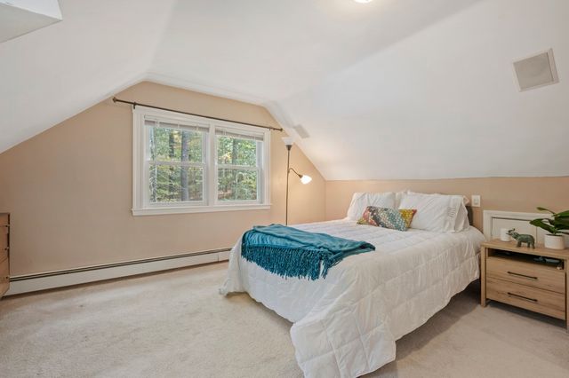 35 Pine St, Sharon, MA 02067