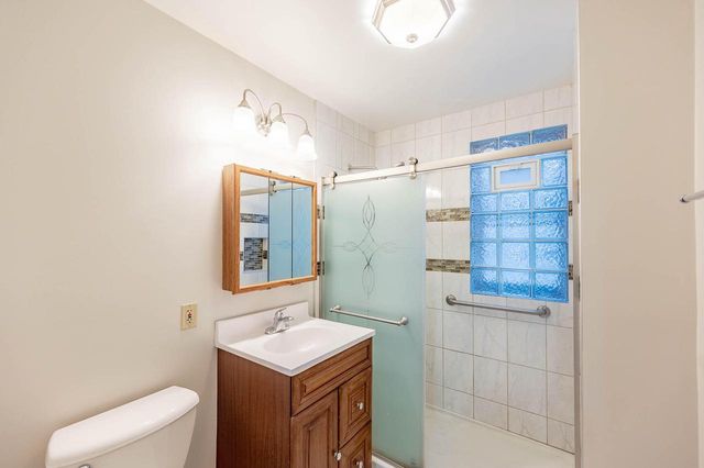 1032 S 4th STREET, Milwaukee, WI 53204