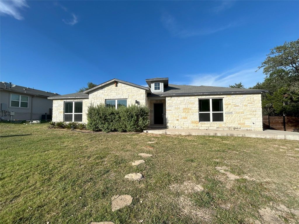 2201 Vicksburg CV, Lago Vista, TX 78645