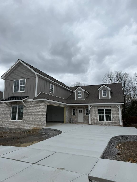 6708 Bonnafair Drive, Hermitage, TN 37076