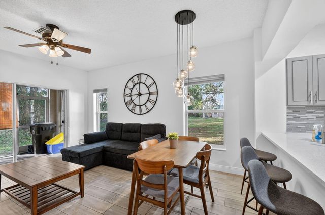 5015 Palmbrooke Circle, West Palm Beach, FL 33417