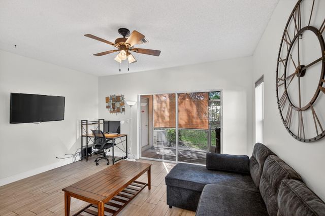 5015 Palmbrooke Circle, West Palm Beach, FL 33417