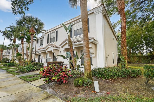 5015 Palmbrooke Circle, West Palm Beach, FL 33417