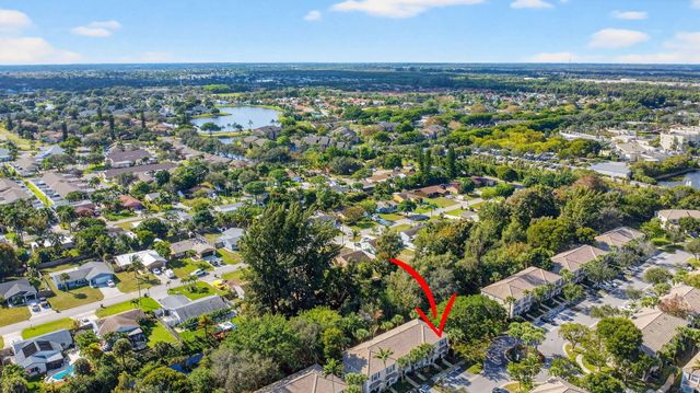 5015 Palmbrooke Circle, West Palm Beach, FL 33417