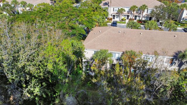 5015 Palmbrooke Circle, West Palm Beach, FL 33417