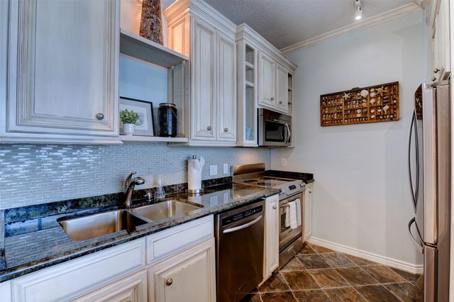 1401 E Beach Drive 1207, Galveston, TX 77550