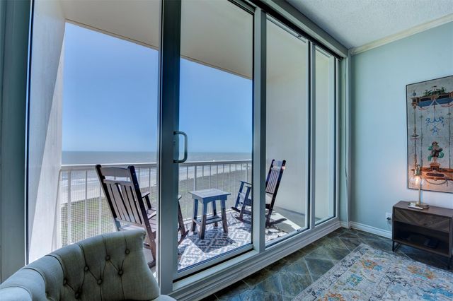 1401 E Beach Drive 1207, Galveston, TX 77550