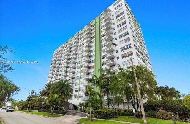 2150 Sans Souci Blvd C1502, North Miami, FL 33181