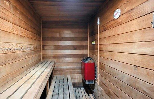 2150 Sans Souci Blvd C1502, North Miami, FL 33181