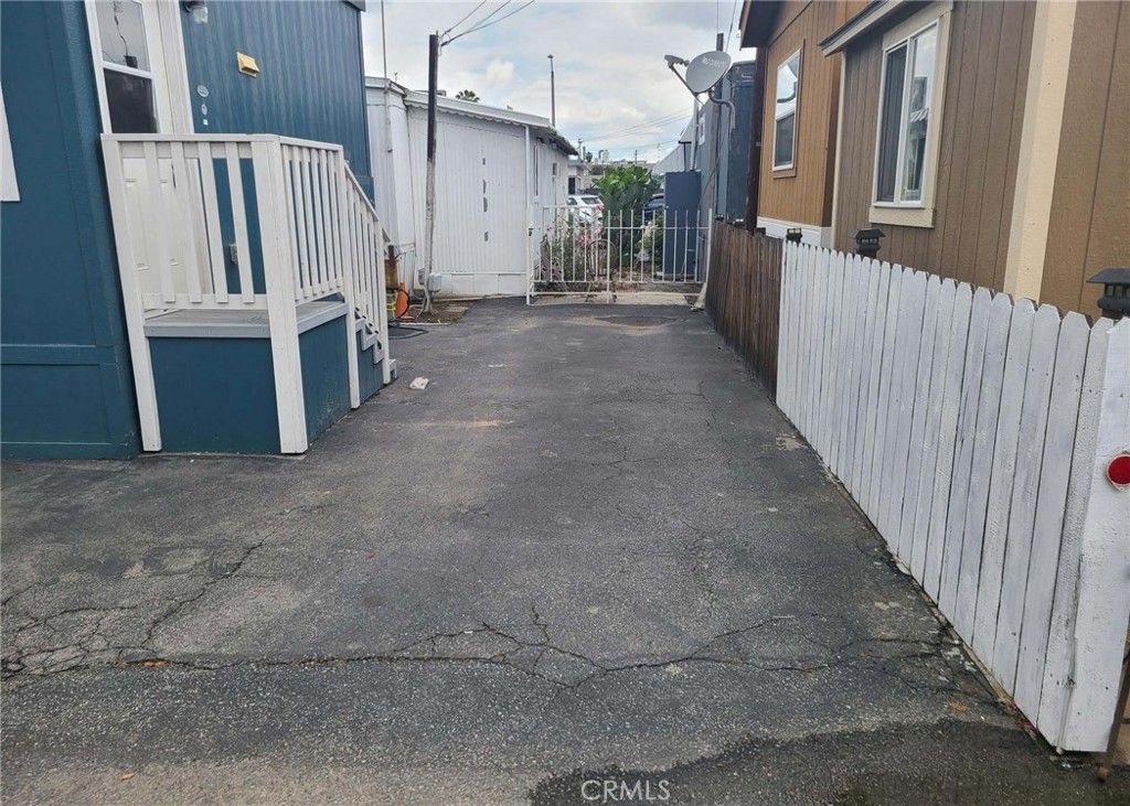 11825 Washington 18, Whittier, CA 90906 — photo 2