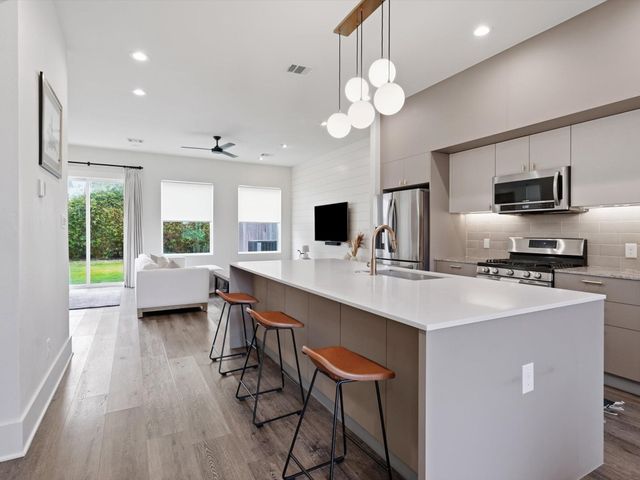 4606 Fisk Street B, Houston, TX 77009