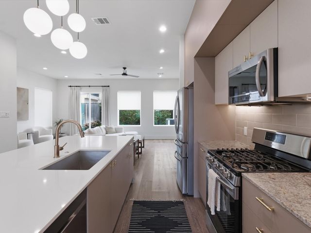 4606 Fisk Street B, Houston, TX 77009