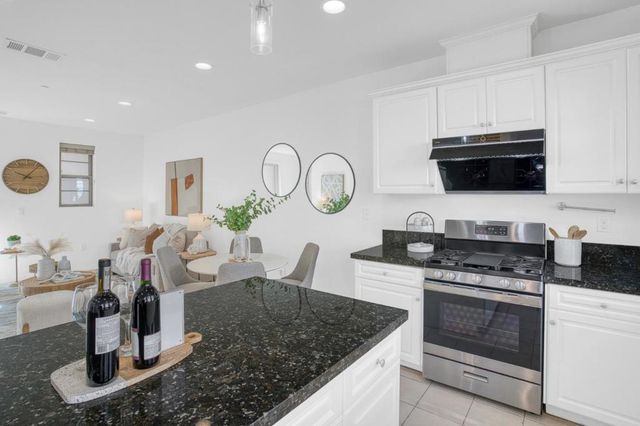 1081 Harebell Place, San Jose, CA 95131