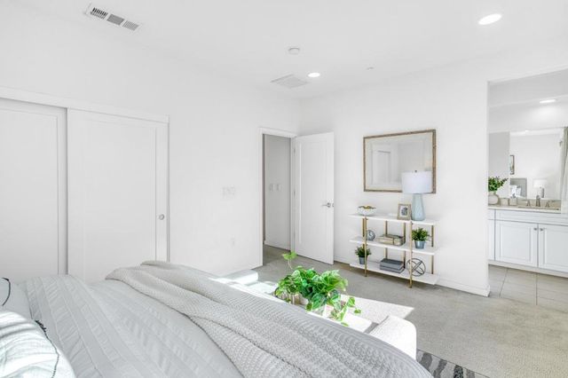 1081 Harebell Place, San Jose, CA 95131