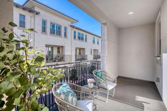 1081 Harebell Place, San Jose, CA 95131