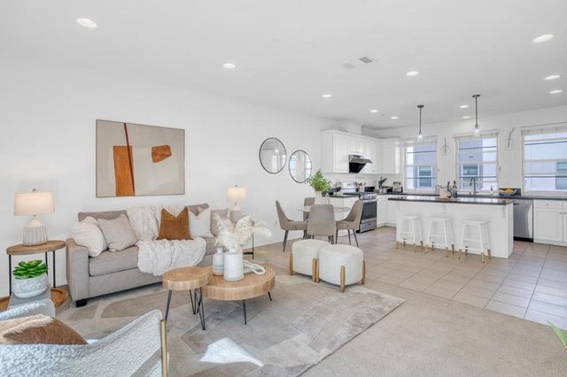 1081 Harebell Place, San Jose, CA 95131