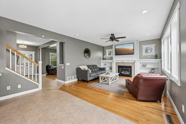4798 Red Pine Court, Eagan, MN 55123