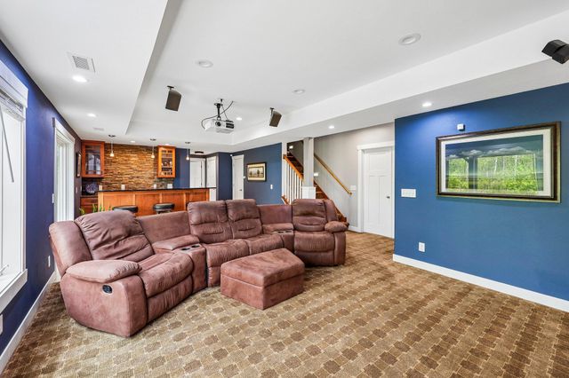 4798 Red Pine Court, Eagan, MN 55123