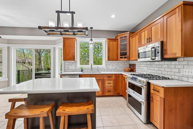 4798 Red Pine Court, Eagan, MN 55123