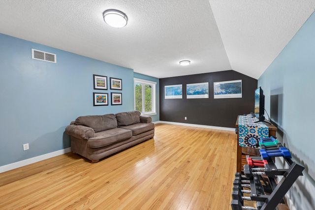 4798 Red Pine Court, Eagan, MN 55123
