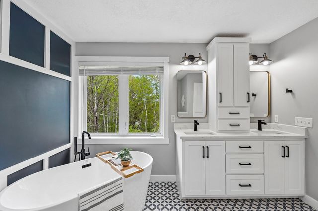4798 Red Pine Court, Eagan, MN 55123