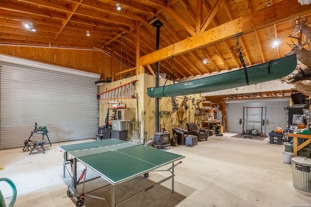 395 Bluff Creek, Center Point, TX 78010