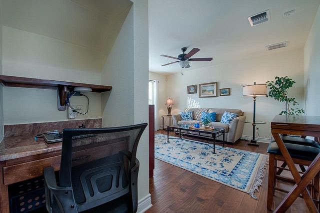 1600 Legends PKWY, Kingsland, TX 78639