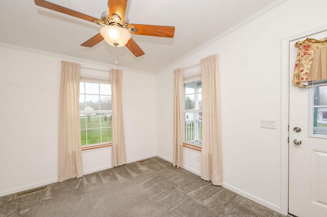 31 Meredith Drive, Hampstead, NH 03841