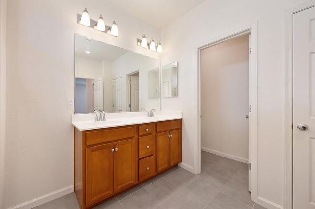 498 Central Pacific St, Lathrop, CA 95330