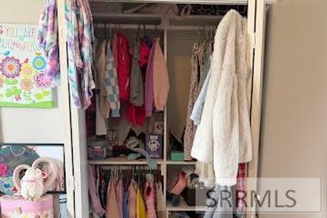 558 Canal, Chubbuck, ID 83202